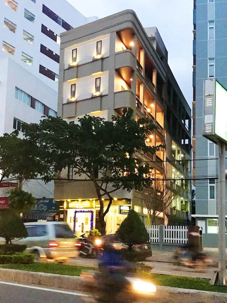 Quan Quan Hotel Đà Nẵng Exterior foto