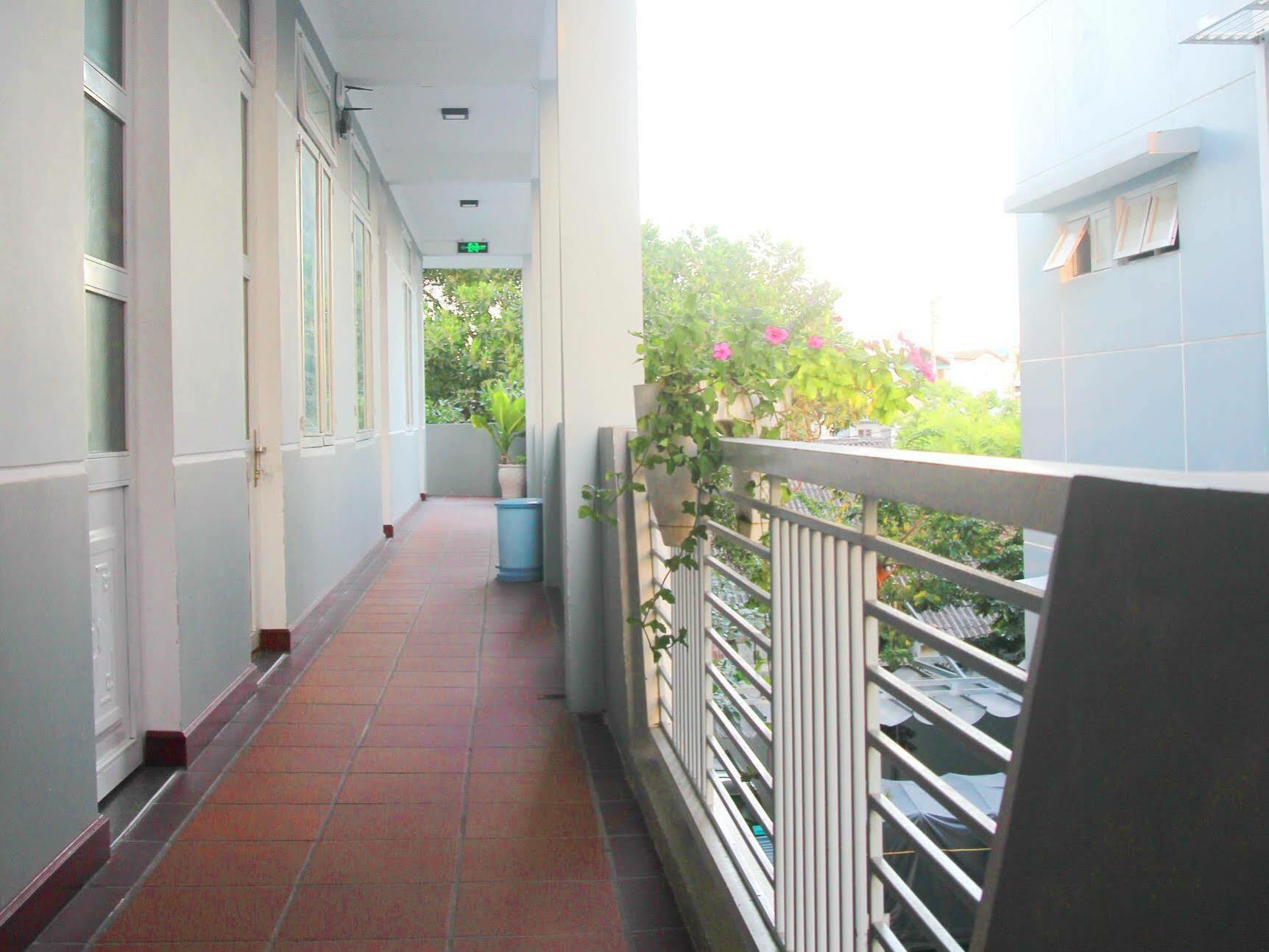 Quan Quan Hotel Đà Nẵng Exterior foto